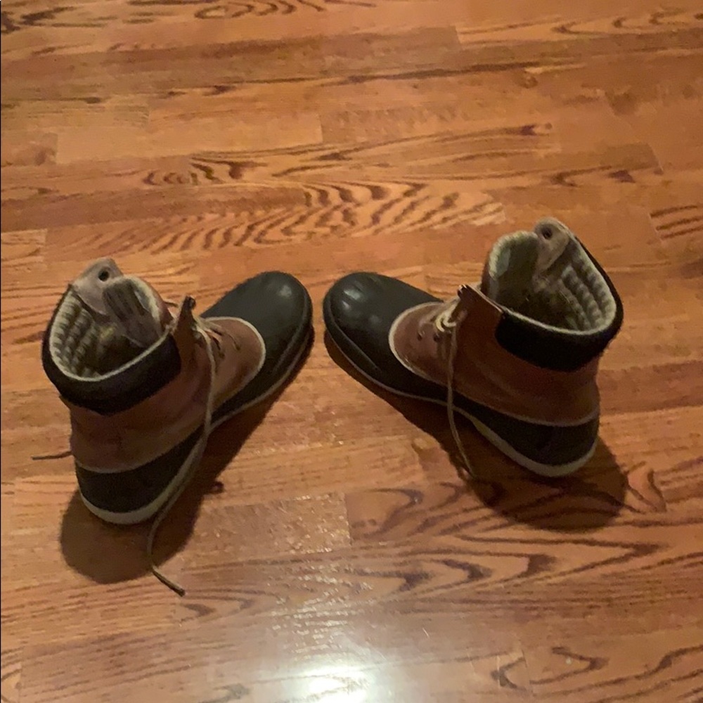 Sperry boots